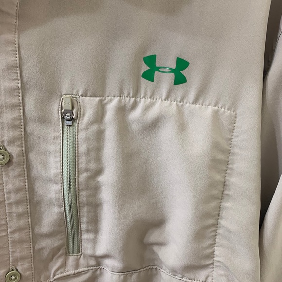 🔥🔥🔥NWOT Men’s XXL UnderArmour vented shirt 🔥🎄 - Picture 3 of 5